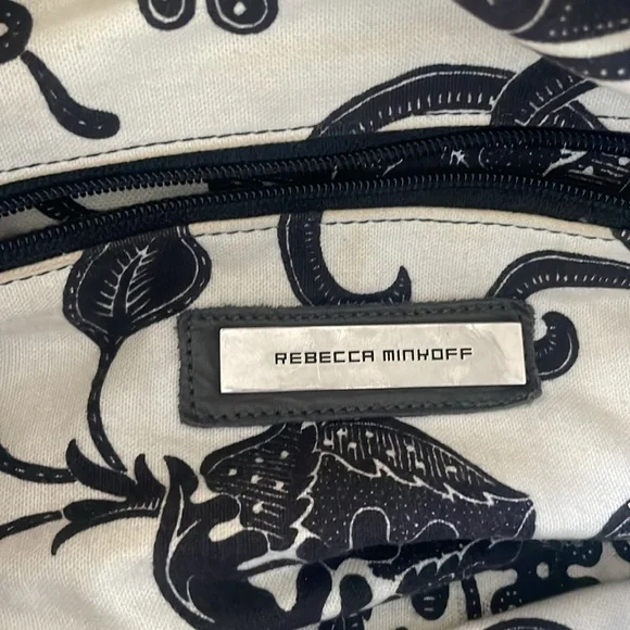 Rebecca Minkoff Bag Two Tone Crème/Grey
Leather Top Handle Bag - Picture 7 of 8